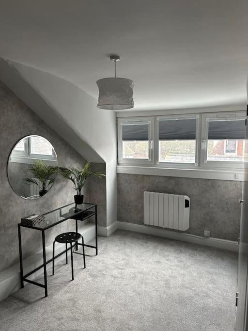 Apartmán High Wycombe Centre- 2 Bed Flat Exteriér fotografie