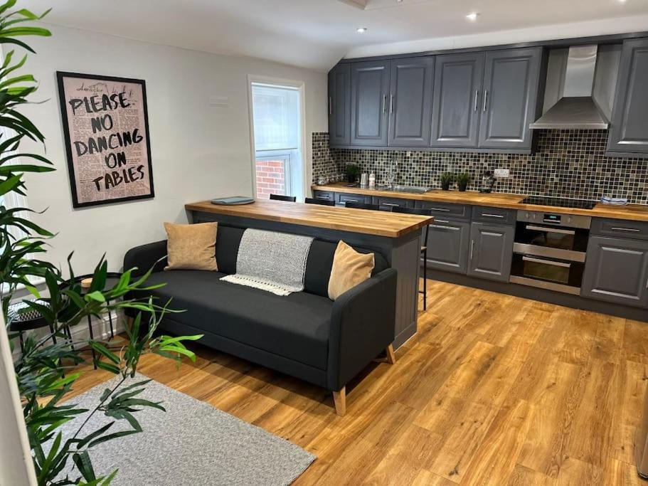 Apartmán High Wycombe Centre- 2 Bed Flat Exteriér fotografie